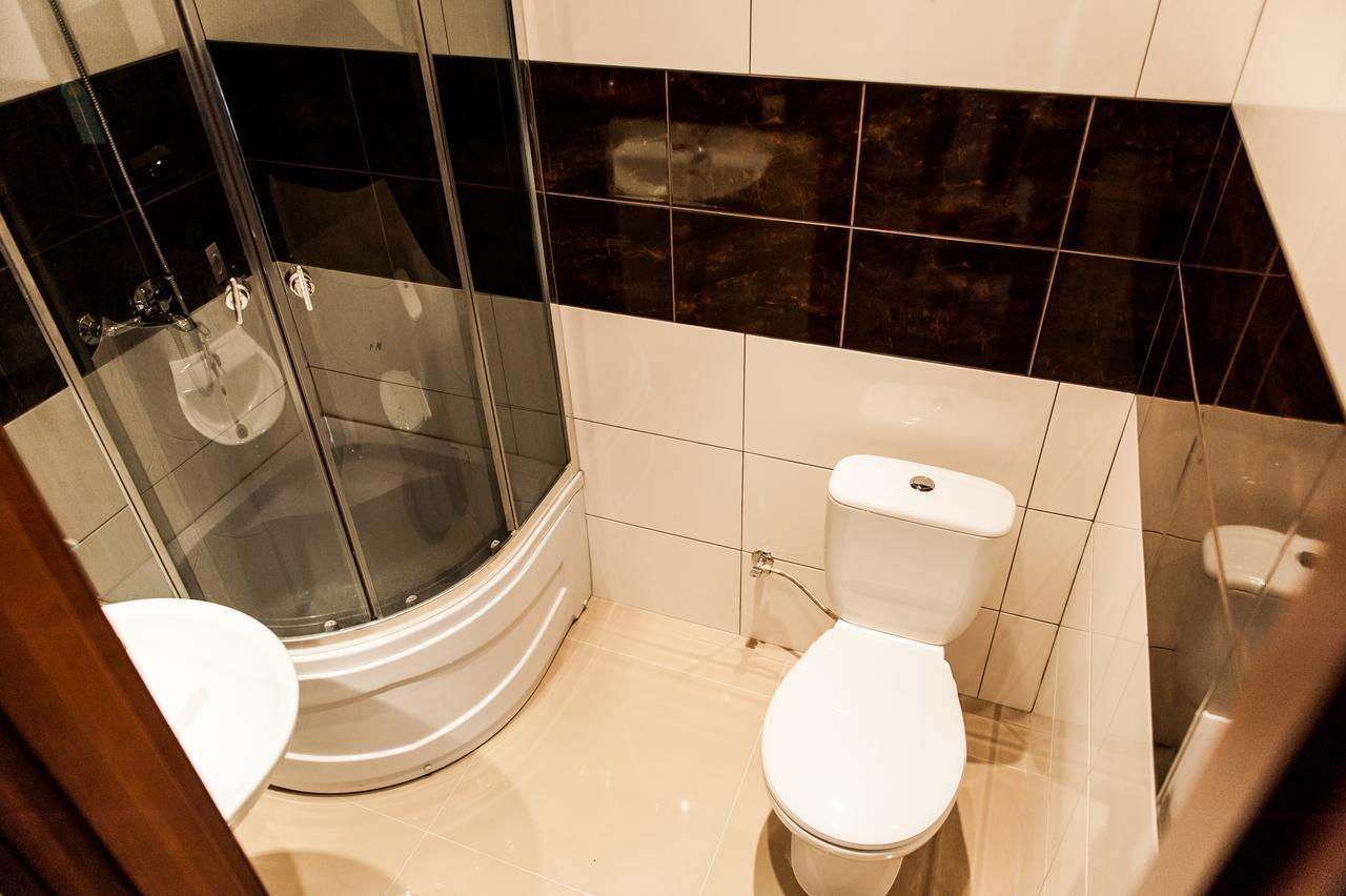 Minihotel Freedom Lviv Buitenkant foto