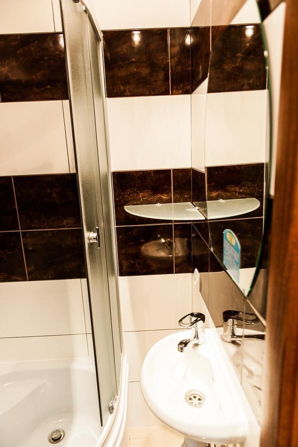 Minihotel Freedom Lviv Buitenkant foto