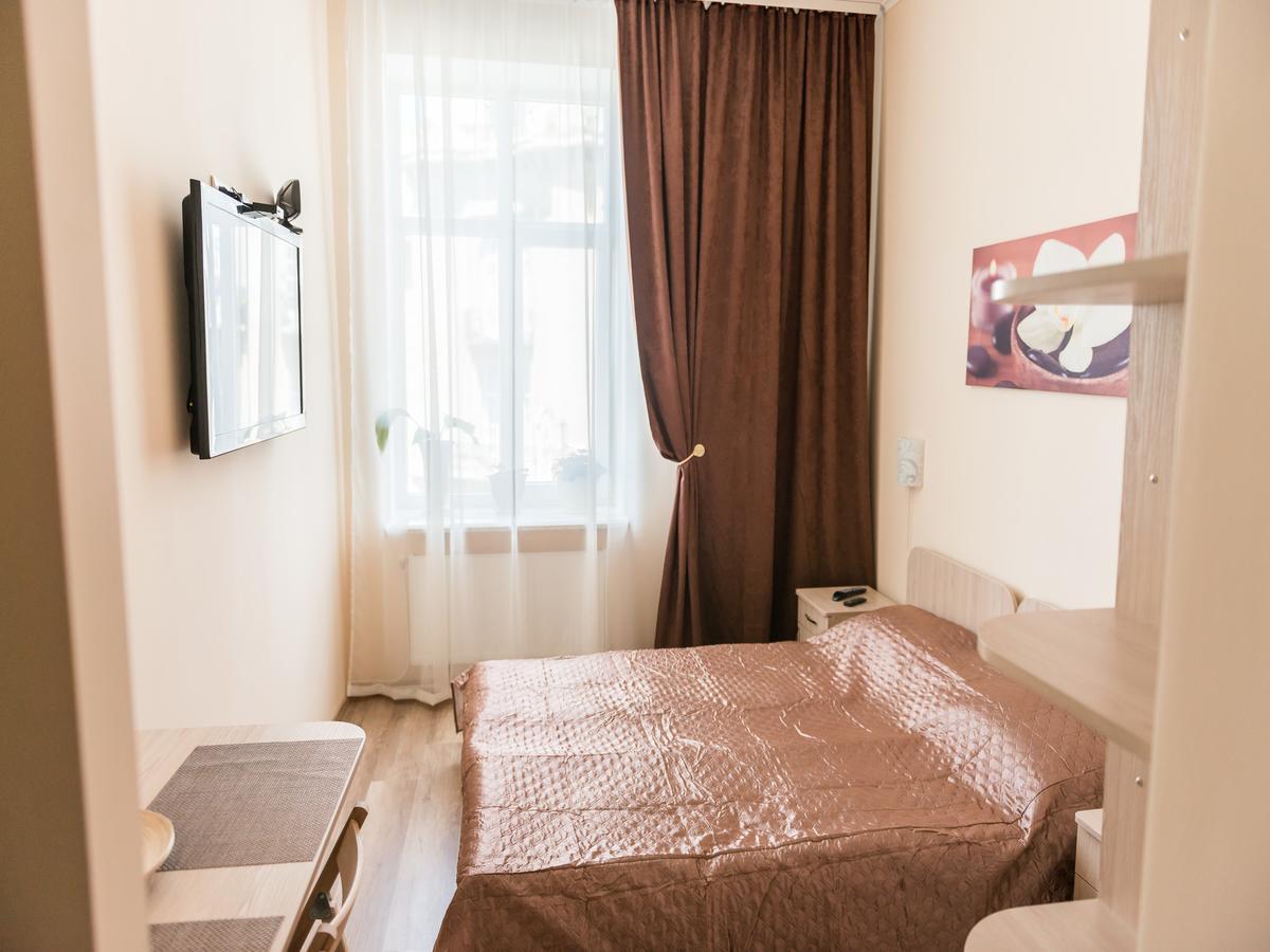 Minihotel Freedom Lviv Buitenkant foto