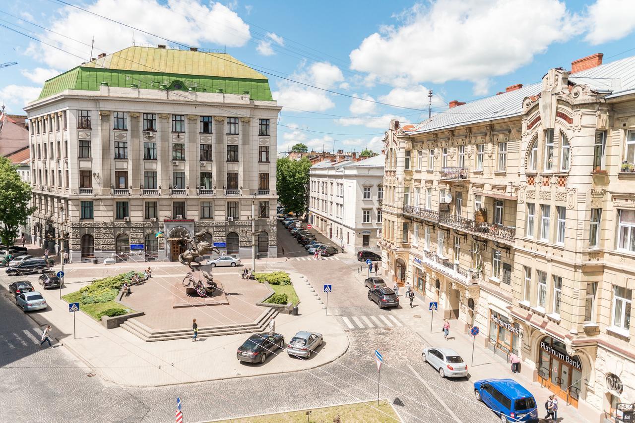 Minihotel Freedom Lviv Buitenkant foto