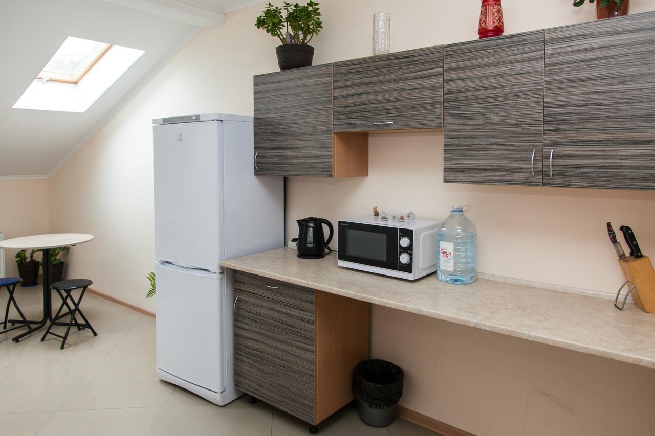 Minihotel Freedom Lviv Buitenkant foto