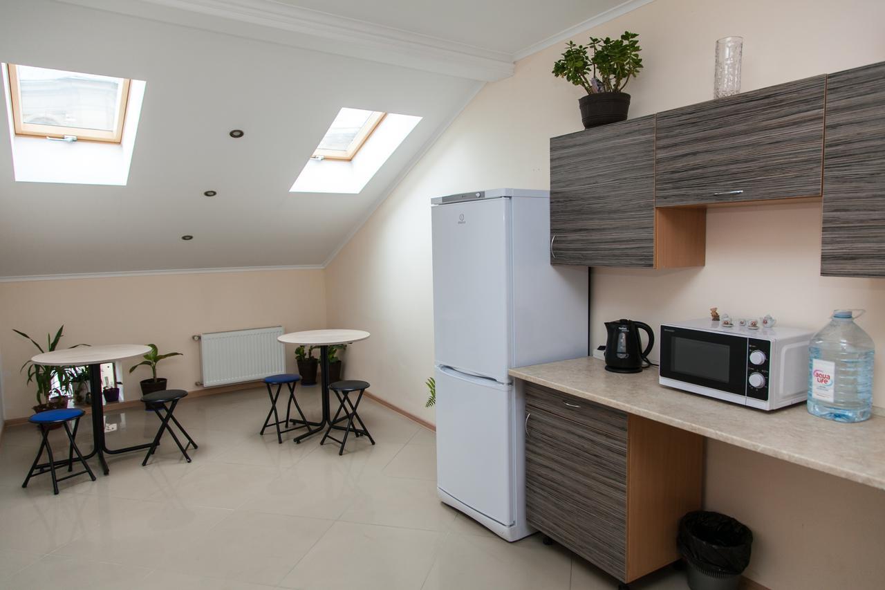 Minihotel Freedom Lviv Buitenkant foto