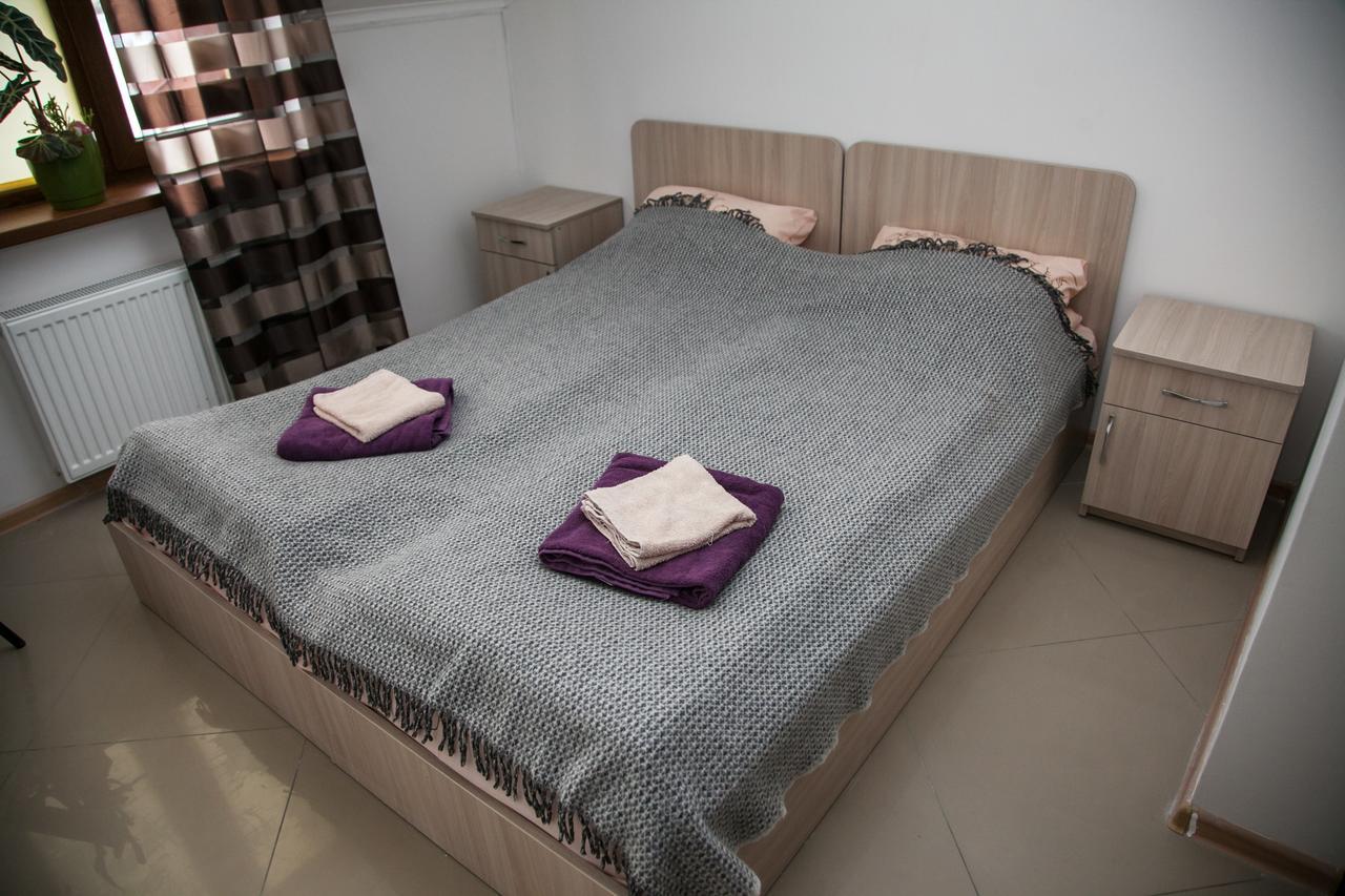 Minihotel Freedom Lviv Buitenkant foto
